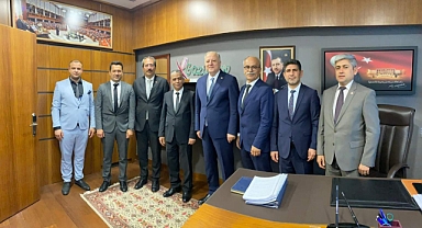 AK Parti Ekonomi İşleri Başkan yardımcımız Nejat KOÇER'i makamında ziyaret ettik